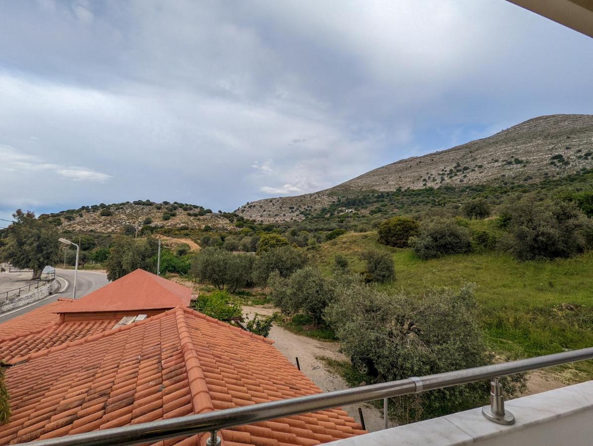 Tharenos Home Έμπωνας Εξωτερικό φωτογραφία